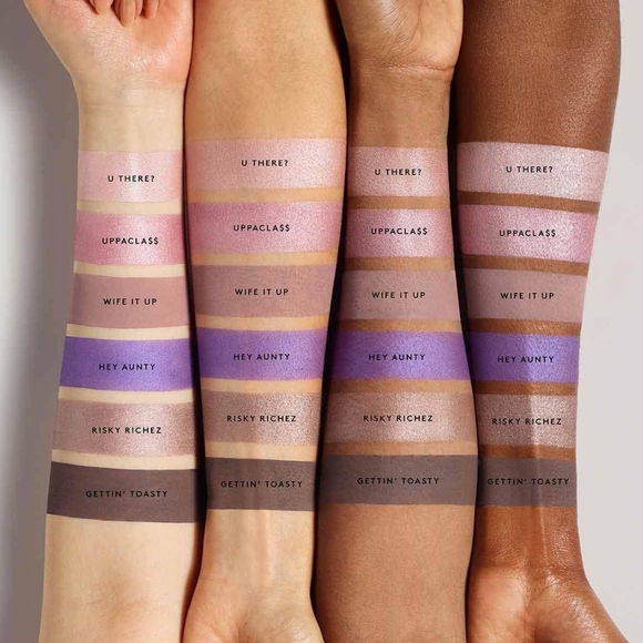 Fenty Beauty Eyeshadow Palette - Snap Shadows - Picture 3 of 5